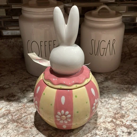 Johanna Parker Easter Bunny Canister - Picture 4 of 5